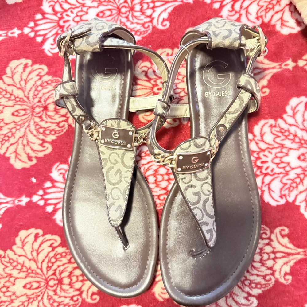 GUESS Women's brown sandals
